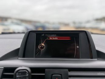 BMW 2 SERIES 2.0 218d M Sport Auto Euro 6 (s/s) 2dr