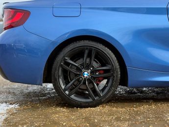 BMW 2 SERIES 2.0 218d M Sport Auto Euro 6 (s/s) 2dr