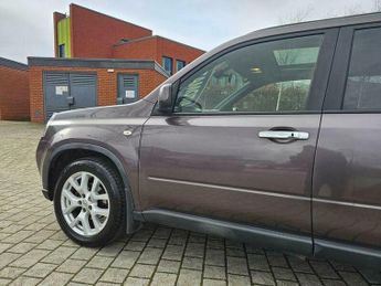 Nissan X-Trail 2.0 dCi Tekna Auto 4WD Euro 5 5dr (AVM)