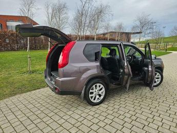 Nissan X-Trail 2.0 dCi Tekna Auto 4WD Euro 5 5dr (AVM)