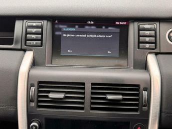 Land Rover Discovery Sport 2.0 TD4 HSE Black Auto 4WD Euro 6 (s/s) 5dr