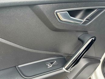 Audi Q2 1.5 TFSI CoD 35 Black Edition S Tronic Euro 6 (s/s) 5dr