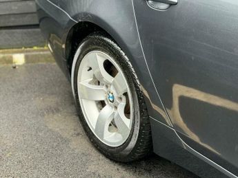 BMW 5 SERIES 3.0 525d SE Steptronic Euro 4 4dr