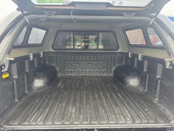 Isuzu Rodeo 1.9 TD Blade Pickup Double Cab 4dr Diesel Manual 4WD Euro 6 (164