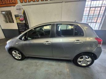 Toyota Yaris 1.33 Dual VVT-i TR MultiMode Euro 4 (s/s) 5dr
