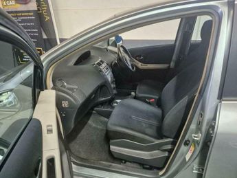 Toyota Yaris 1.33 Dual VVT-i TR MultiMode Euro 4 (s/s) 5dr