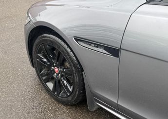 Jaguar XF 2.0d Chequered Flag Sportbrake 5dr Diesel Auto Euro 6 (s/s) (180