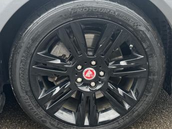 Jaguar XF 2.0d Chequered Flag Sportbrake 5dr Diesel Auto Euro 6 (s/s) (180