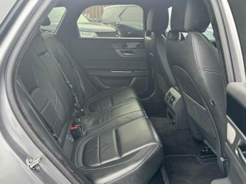 Jaguar XF 2.0d Chequered Flag Sportbrake 5dr Diesel Auto Euro 6 (s/s) (180