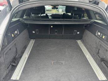 Jaguar XF 2.0d Chequered Flag Sportbrake 5dr Diesel Auto Euro 6 (s/s) (180