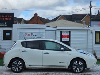 Nissan Leaf 30kWh Tekna Auto 5dr