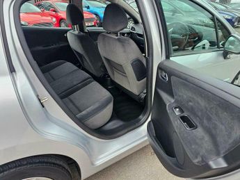 Peugeot 207 1.6 HDi Sport 5dr