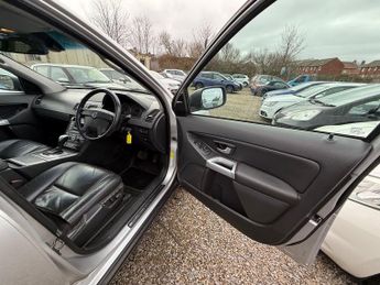 Volvo XC90 D5 SE EU4