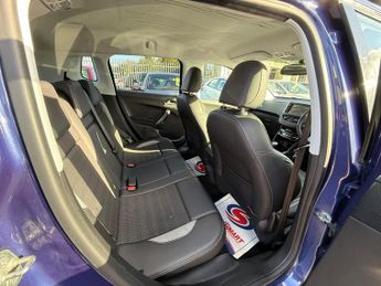 Peugeot 2008 E-HDI ALLURE