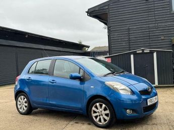 Toyota Yaris 1.33 Dual VVT-i T Spirit Euro 5 (s/s) 5dr