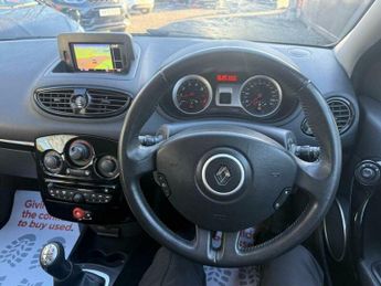 Renault Clio 1.2 Dynamique TomTom Euro 5 3dr