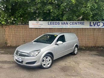 Vauxhall Astra CDTI SPORTIVE very clean van fsh hard to find