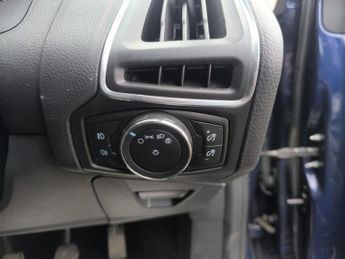 Ford Focus TITANIUM X