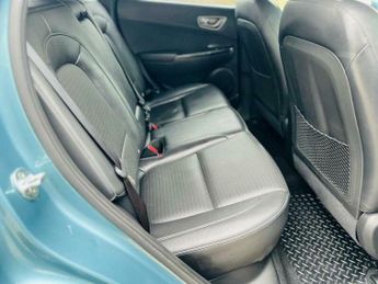 Hyundai KONA 64kWh Premium SE Auto 5dr (7kW Charger)