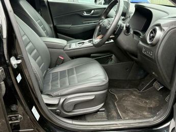 Hyundai KONA 64kWh Premium Auto 5dr (10.5kW Charger)