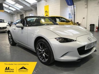 Mazda MX5 2.0 SKYACTIV-G SPORT NAV CONVERTIBLE ONE OWNER ONLY 45100 MILES!