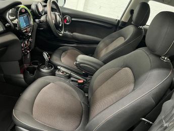 MINI Mini COOPER CLASSIC