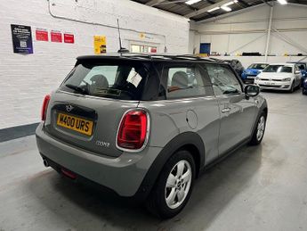 MINI Mini COOPER CLASSIC