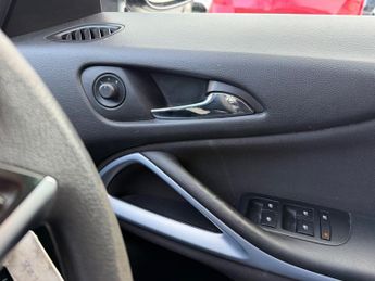 Vauxhall Zafira TECH LINE