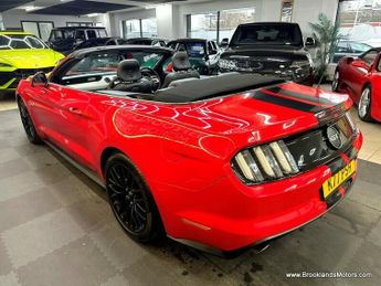 Ford Mustang GT [3X SERVICES, SAT NAV, LEATHER, HEATED/COOLING SEATS & REVERS