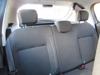 Dacia Sandero ESSENTIAL TCE