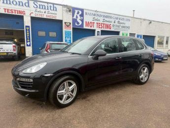 Porsche Cayenne 3.0 TD V6 Tiptronic 4WD Euro 5 (s/s) 5dr