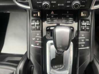 Porsche Cayenne 3.0 TD V6 Tiptronic 4WD Euro 5 (s/s) 5dr