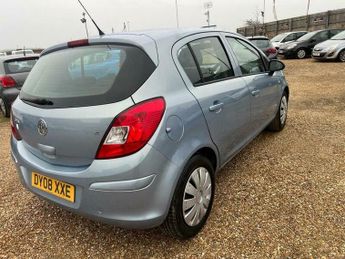 Vauxhall Corsa 1.4i 16v Club 5dr