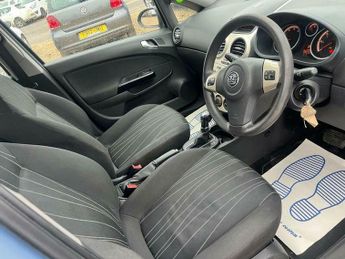 Vauxhall Corsa 1.4i 16v Club 5dr