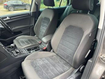 Volkswagen Golf GT TDI BLUEMOTION TECHNOLOGY DSG