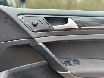 Volkswagen Golf GT TDI BLUEMOTION TECHNOLOGY DSG