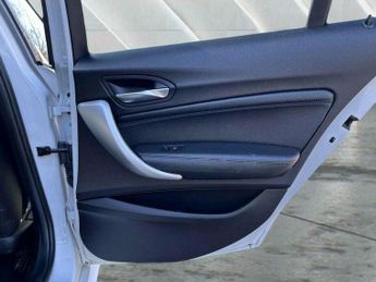 BMW 1 SERIES 1.5 118i M Sport Shadow Edition Auto Euro 6 (s/s) 5dr