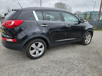 Kia Sportage 1.7 CRDi EcoDynamics 2 2WD Euro 5 (s/s) 5dr