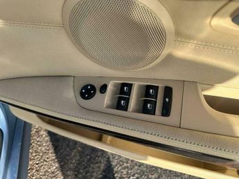 BMW 3 SERIES 2.0 318i SE Business Edition Steptronic Euro 5 4dr