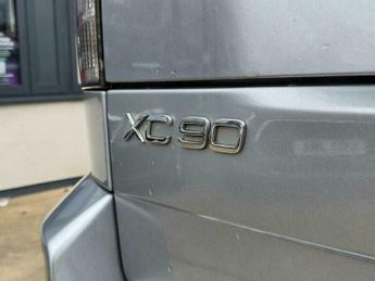 Volvo XC90 2.4 D5 R-Design Geartronic AWD 5dr