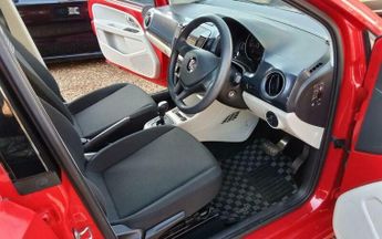 Volkswagen Up 1.0 Move up! Hatchback 5dr Petrol ASG Euro 6 (s/s) (60 ps)