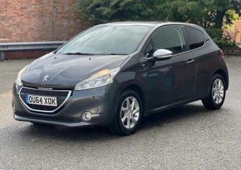 Peugeot 208 1.2 VTi PureTech Style Euro 5 3dr