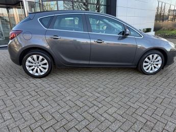 Vauxhall Astra 1.6 16v SE Hatchback 5dr Petrol Auto Euro 5 (115 ps)