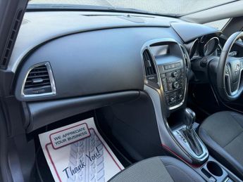 Vauxhall Astra 1.6 16v SE Hatchback 5dr Petrol Auto Euro 5 (115 ps)