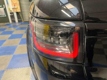 Land Rover Range Rover Sport 3.0 Range Rover Sport Autobiography Dynamic SDV6 Auto 4WD 5dr