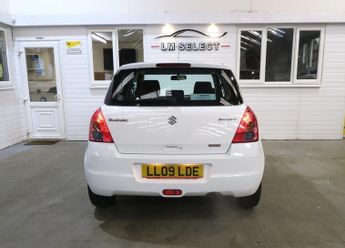 Suzuki Swift GLX 105