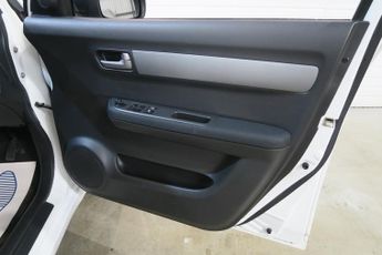 Suzuki Swift GLX 105