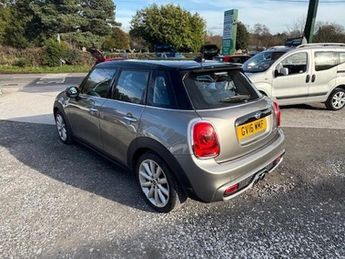 MINI Cooper COOPER SD MANUAL, SAT NAVIGATION, METALLIC SILVER-GOOD SERVICE H
