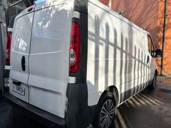 Nissan Primastar DCI SE NO VAT ! Clean van very low miles