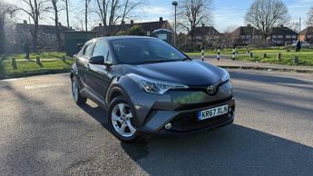 Toyota C-HR 1.2 VVT-i Icon SUV 5dr Petrol CVT Euro 6 (s/s) (115 ps)